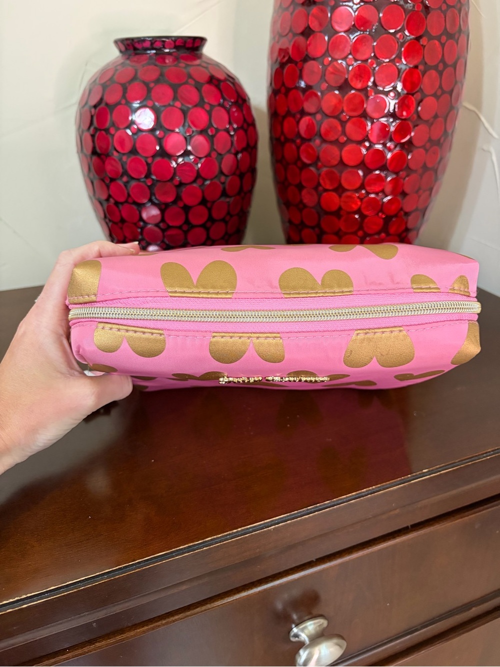 Juicy Couture Pink Cosmetic Pouch with Gold Heart Motif and Travel Bottle - Picture 8 of 17